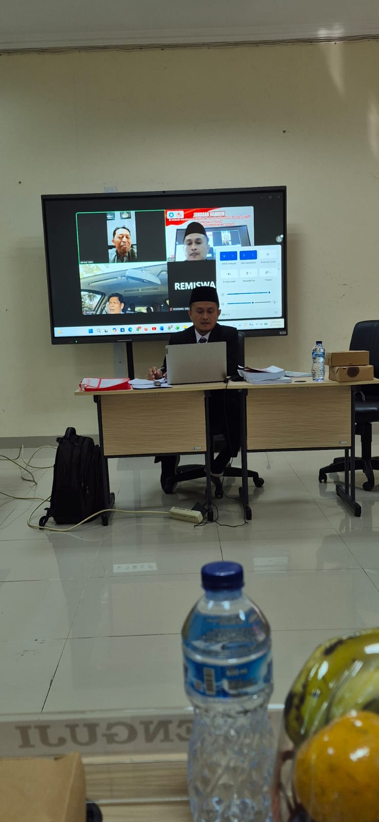 BAHAN AJAR BUDAYA MELAYU BERBASIS NILAI-NILAI KEISLAMAN: